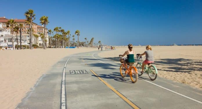Beach Cruiser Bike Shoreline Pedestrian Bike Path Long Beach
